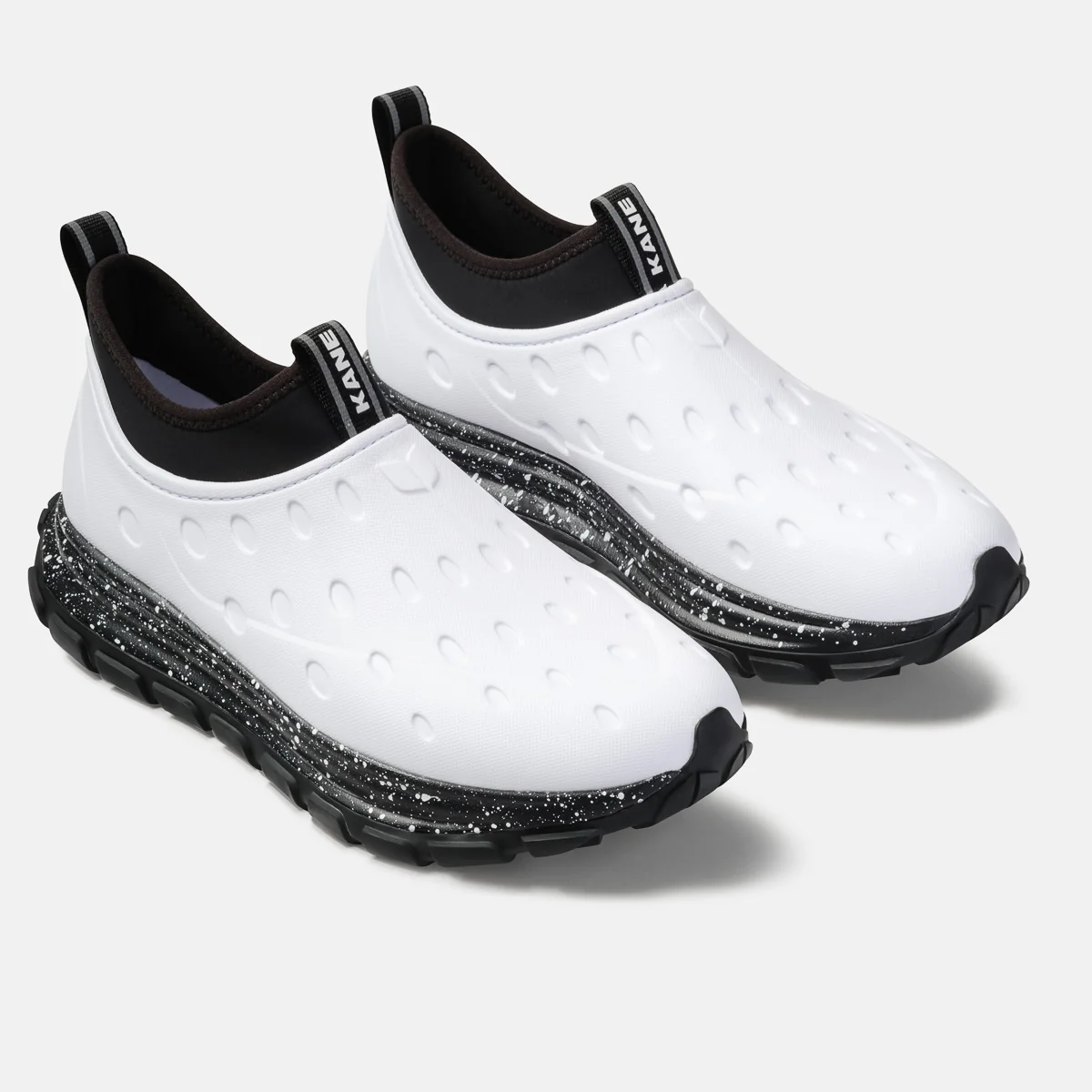 Revive AC - White / Black - Image 2