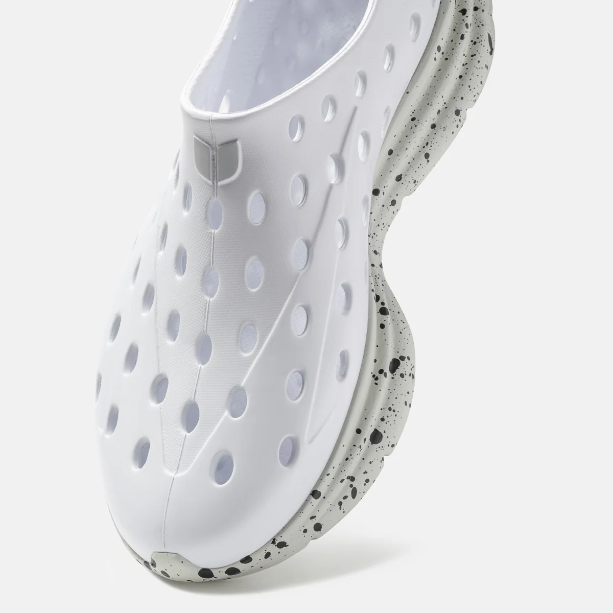 Revive - White / Gray Speckle - Image 4